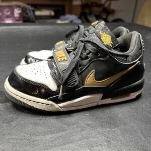 Nike Air Jordan Legacy 312 Low CD9054-073 Sneaker Youth 4.5 Shoes Black Gold BP